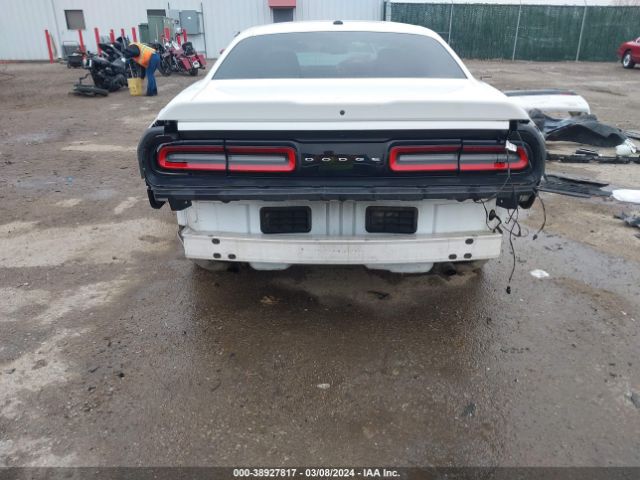 2C3CDZAG9JH242501 Dodge Challenger Sxt