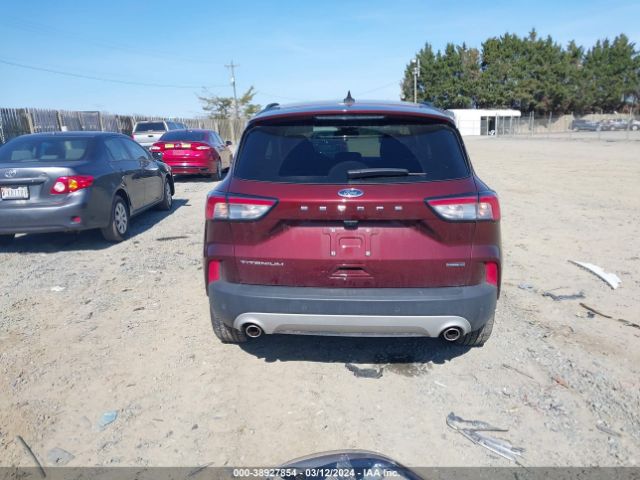 1FMCU9DZ2MUA85724 Ford Escape Titanium Hybrid