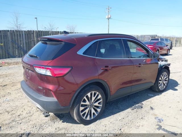 1FMCU9DZ2MUA85724 Ford Escape Titanium Hybrid
