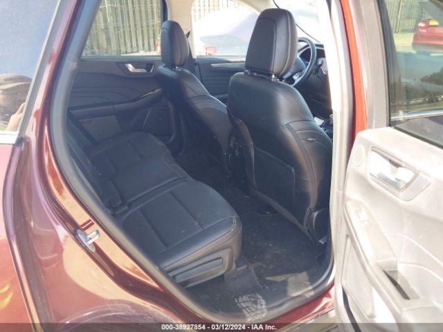 1FMCU9DZ2MUA85724 Ford Escape Titanium Hybrid