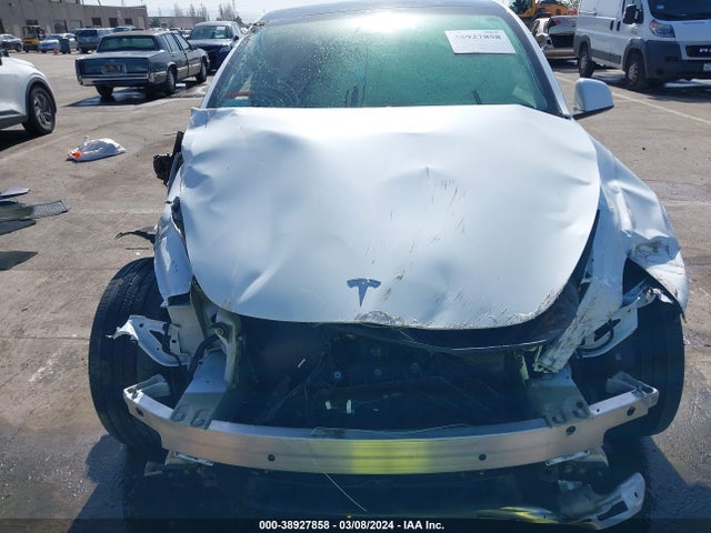 Tesla Model Y 2023 7SAYGAEE6PF627972 Image 13