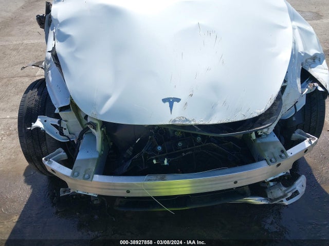 Tesla Model Y 2023 7SAYGAEE6PF627972 Image 6