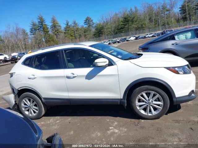 JN1BJ1CR5KW326093 Nissan Rogue Sport Sv