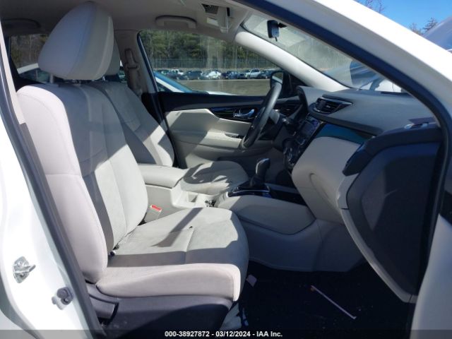 JN1BJ1CR5KW326093 Nissan Rogue Sport Sv