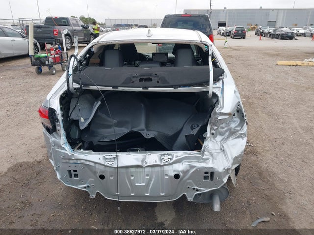 Toyota Corolla Hybrid Le 2022 JTDEAMDE2NJ059021 Image 17