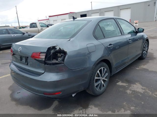 3VWD67AJ7GM330030 Volkswagen Jetta 1.4t Se