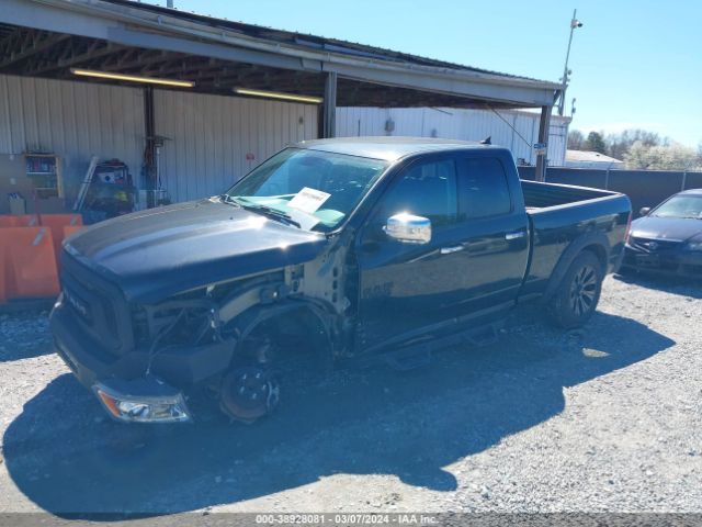 1C6RR6JT7JS126829 RAM 1500 Laramie Quad Cab 4x2 6'4 Box