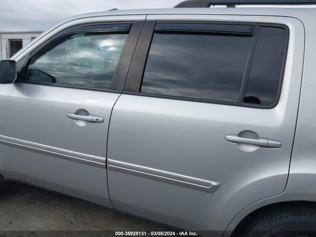Honda Pilot Touring 2015 5FNYF4H97FB077762 Image 14