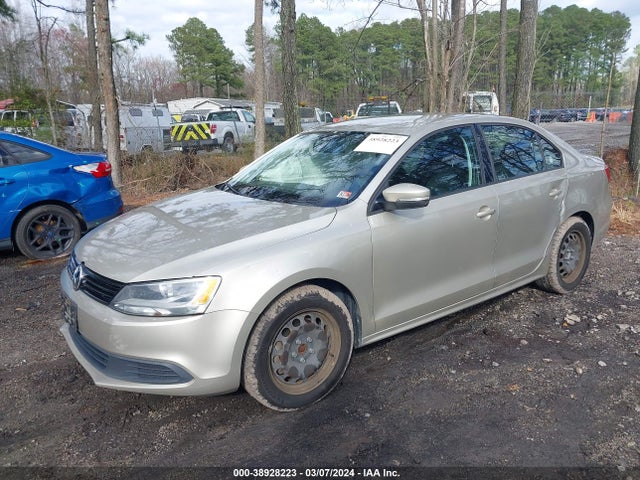 3VWD17AJ5EM278909 Volkswagen Jetta 1.8t Se