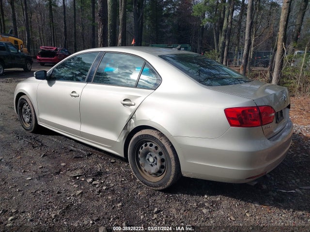 3VWD17AJ5EM278909 Volkswagen Jetta 1.8t Se