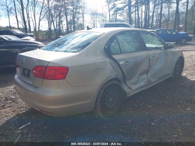 3VWD17AJ5EM278909 Volkswagen Jetta 1.8t Se