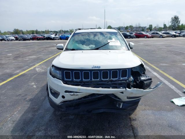 3C4NJCBBXKT655095 Jeep Compass Latitude Fwd