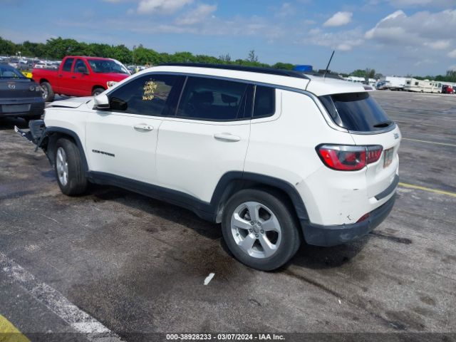 3C4NJCBBXKT655095 Jeep Compass Latitude Fwd