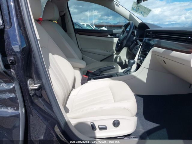 2020 VOLKSWAGEN PASSAT 1VWCA7A30LC018526 Photo 4