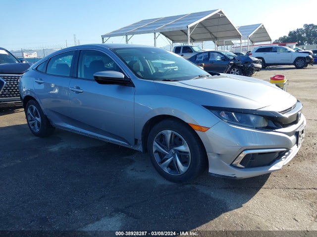 Honda Civic Lx 2019 2HGFC2F67KH575558 main image