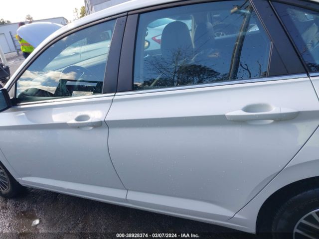 3VWC57BU5KM172674 Volkswagen Jetta 1.4t R-line/1.4t S/1.4t Se