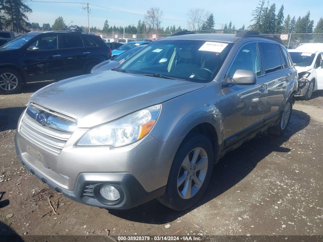 Subaru Outback 2.5i Premium 2014 4S4BRBCC9E3315364 Image 2