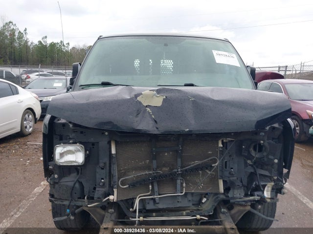 Chevrolet Express 2500 Work Van 2017 1GCWGAFF2H1110142 Image 12