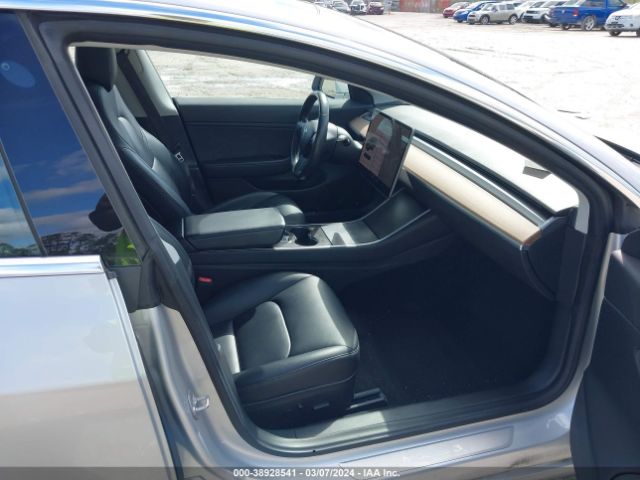 5YJ3E1EA4JF044544 Tesla Model 3 Long Range/mid Range