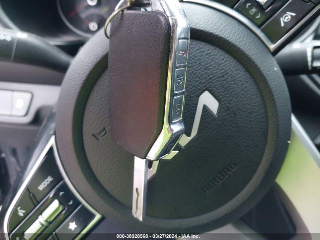 3KPF24AD8NE503285 KIA Forte Lxs