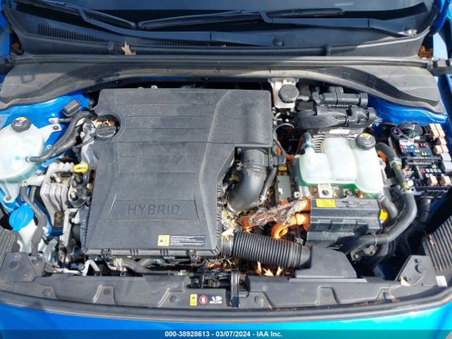 2017 HYUNDAI IONIQ HYBRID KMHC75LC9HU036829 Photo 9