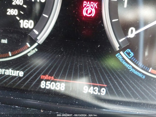 WBAKP9C51GD980743 BMW 550i Xdrive