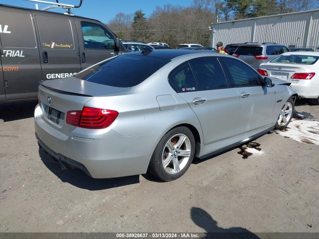 WBAKP9C51GD980743 BMW 550i Xdrive