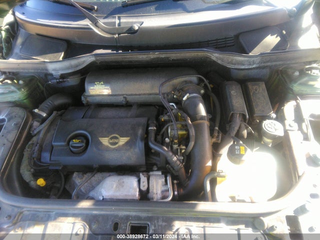 2015 MINI COUNTRYMAN WMWZC5C58FWP48565 Photo 9