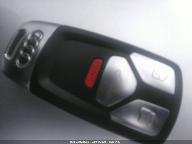 WAUBNCF57JA003906 Audi A5 2.0t Premium