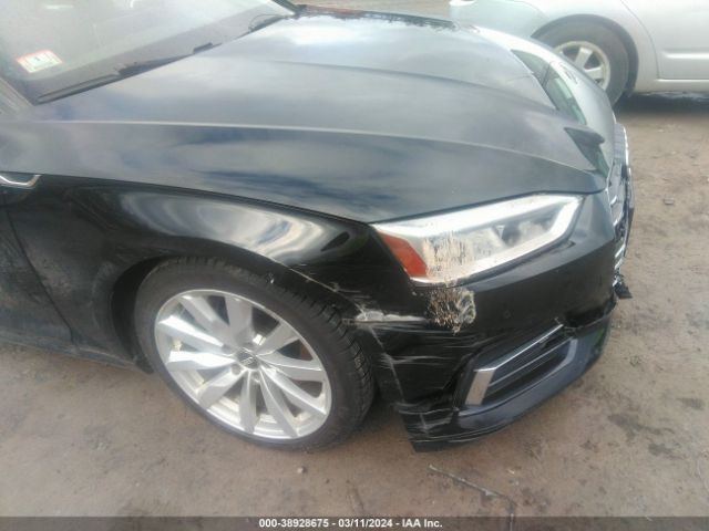 WAUBNCF57JA003906 Audi A5 2.0t Premium