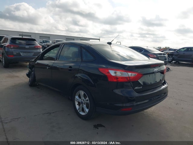 Ford FOCUS SE 2014 1FADP3F26EL354642 Image 3