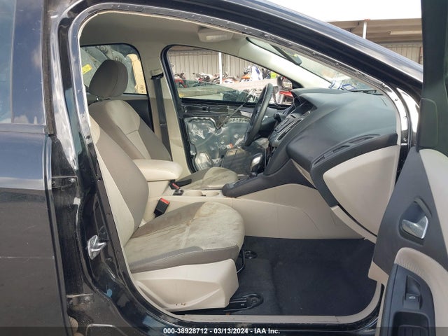 Ford FOCUS SE 2014 1FADP3F26EL354642 Image 5