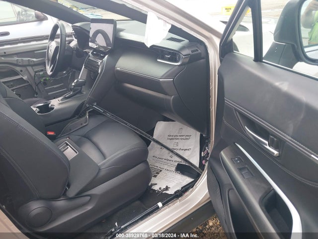 Toyota Venza Xle 2023 JTEAAAAHXPJ137331 Image 5