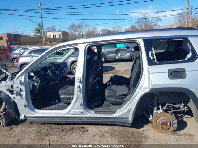1C4RJKAG1P8782333 Jeep Grand Cherokee L Laredo 4x4