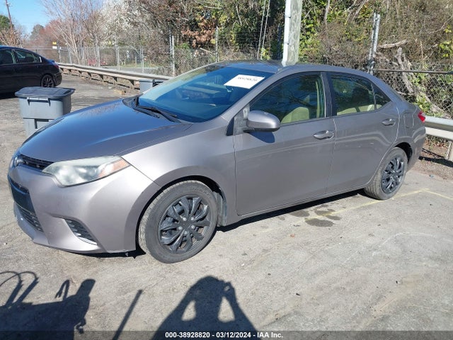 Toyota COROLLA LE 2015 2T1BURHE0FC372258 Image 2