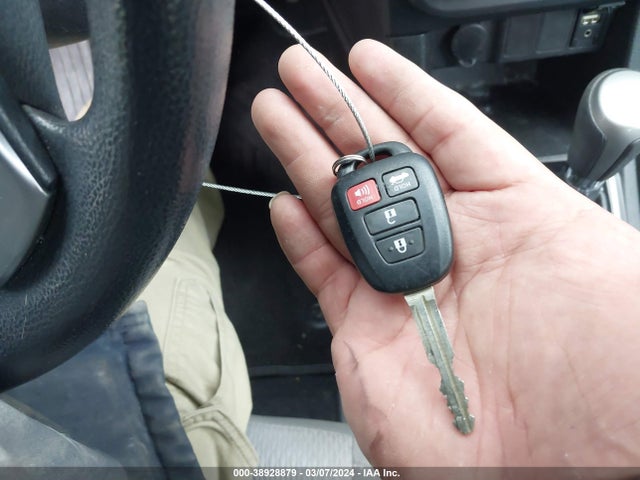 Toyota Corolla Le Plus 2014 5YFBURHE9EP100175 Image 11