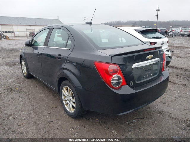 Chevrolet Sonic Lt Auto 2015 1G1JC5SG6F4114341 Image 3