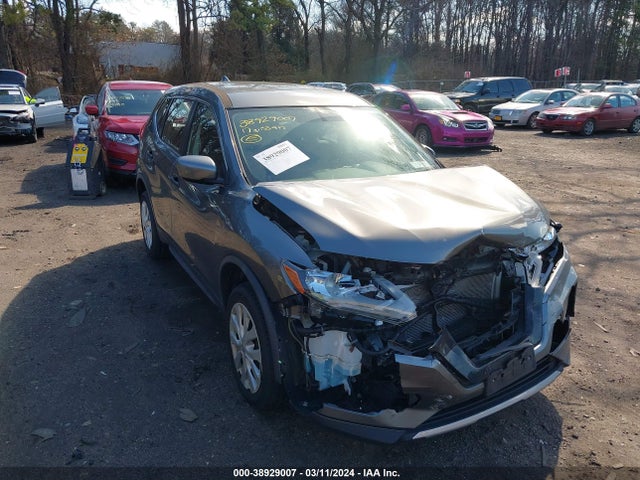 Nissan ROGUE S 2017 JN8AT2MV5HW263126 main image