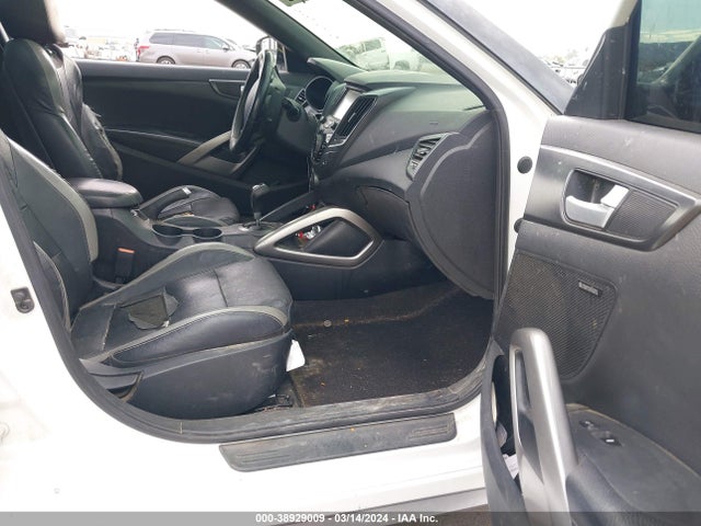 Hyundai Veloster Turbo 2016 KMHTC6AE3GU267908 Image 5