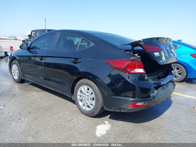 Hyundai ELANTRA SE 2019 KMHD74LF0KU760084 Image 3