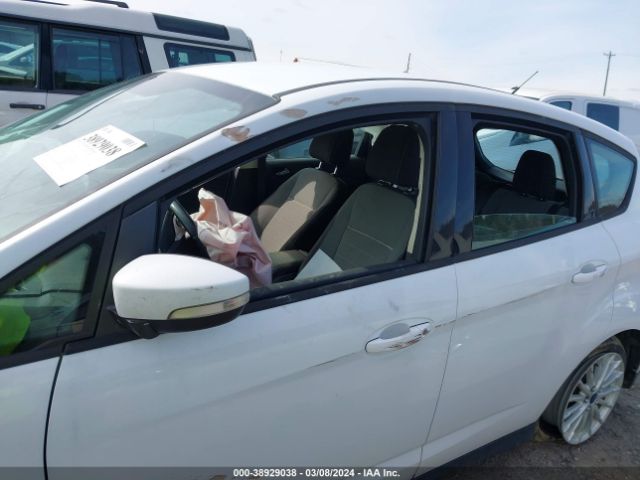 1FADP5AUXEL513585 Ford C-max Hybrid Se