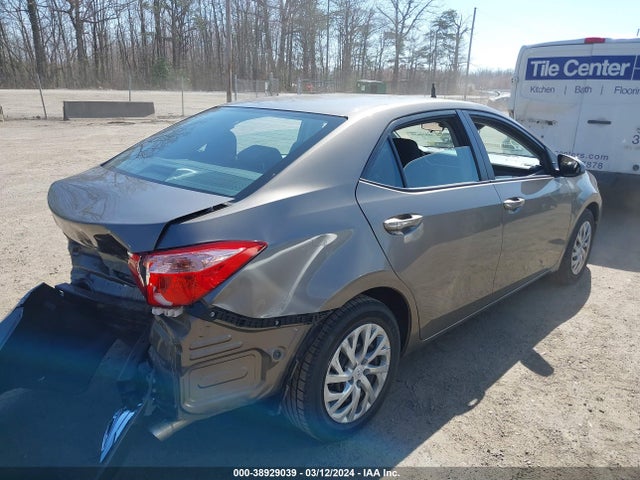 Toyota COROLLA LE 2018 2T1BURHE5JC973321 Image 4
