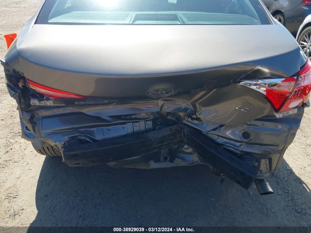 Toyota COROLLA LE 2018 2T1BURHE5JC973321 Image 6