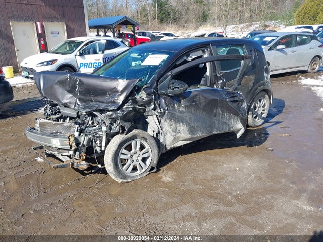 Chevrolet Sonic Lt Auto 2016 1G1JC6SG1G4163065 Image 2