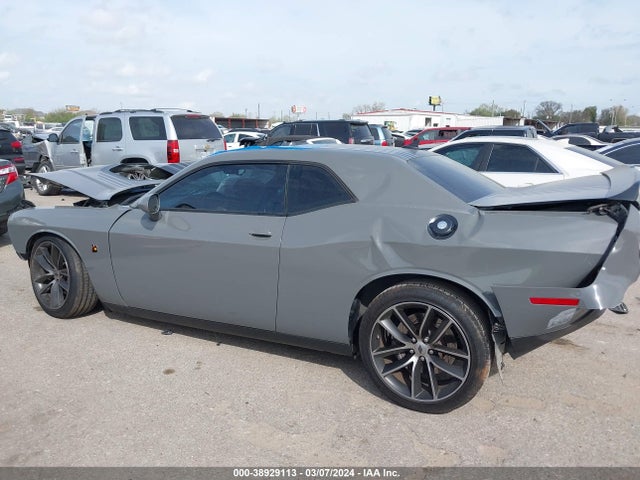 Dodge Challenger 392 Hemi Scat Pack Shaker 2017 2C3CDZFJ0HH605024 Image 15
