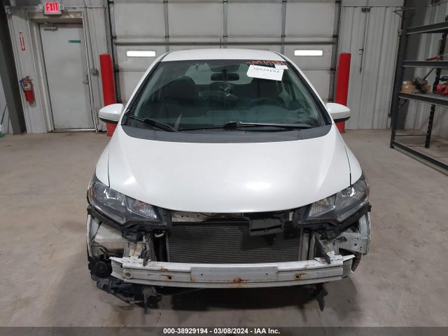 Honda FIT LX 2019 3HGGK5H4XKM713020 Image 13