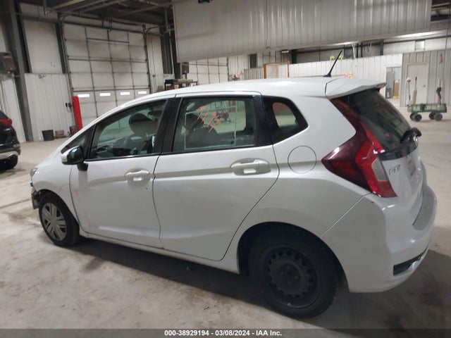 Honda FIT LX 2019 3HGGK5H4XKM713020 Image 15