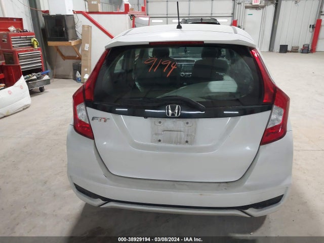 Honda FIT LX 2019 3HGGK5H4XKM713020 Image 17
