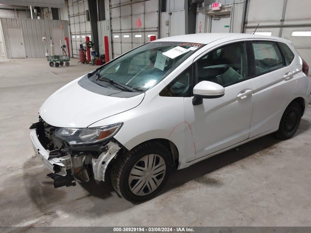Honda FIT LX 2019 3HGGK5H4XKM713020 Image 2