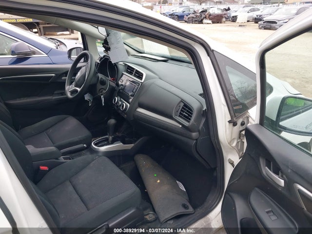 Honda FIT LX 2019 3HGGK5H4XKM713020 Image 5